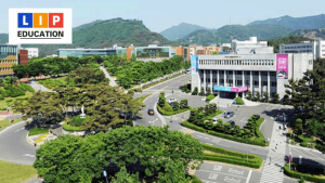 Là trường công giáo lớn nhất Hàn Quốc