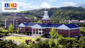 Đại học Keimyung bao gồm 19 trường đại học trực thuộc với 99 chuyên ngành rất đa dạng